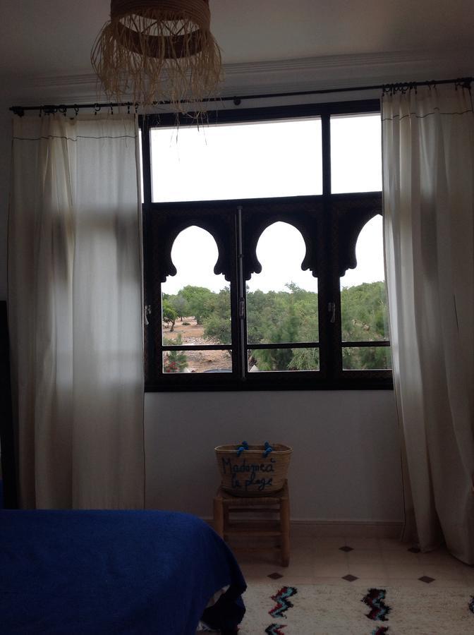 La Maison Des Ailleurs Szavíra Kültér fotó